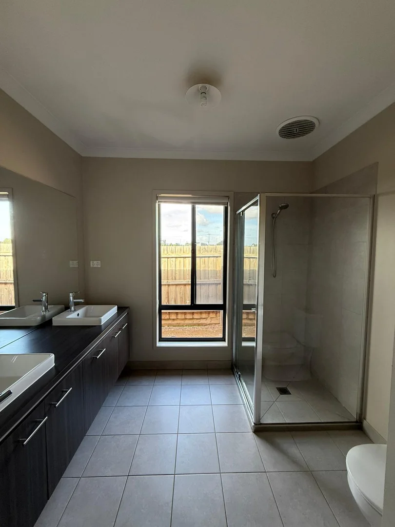 Additional image 3 of 5 CARABEEN PLACE, Aintree VIC 3336