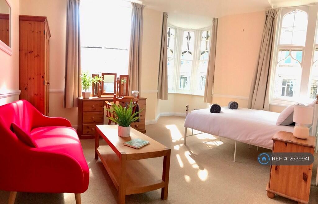 Digby Chambers, Bournemouth, BH1