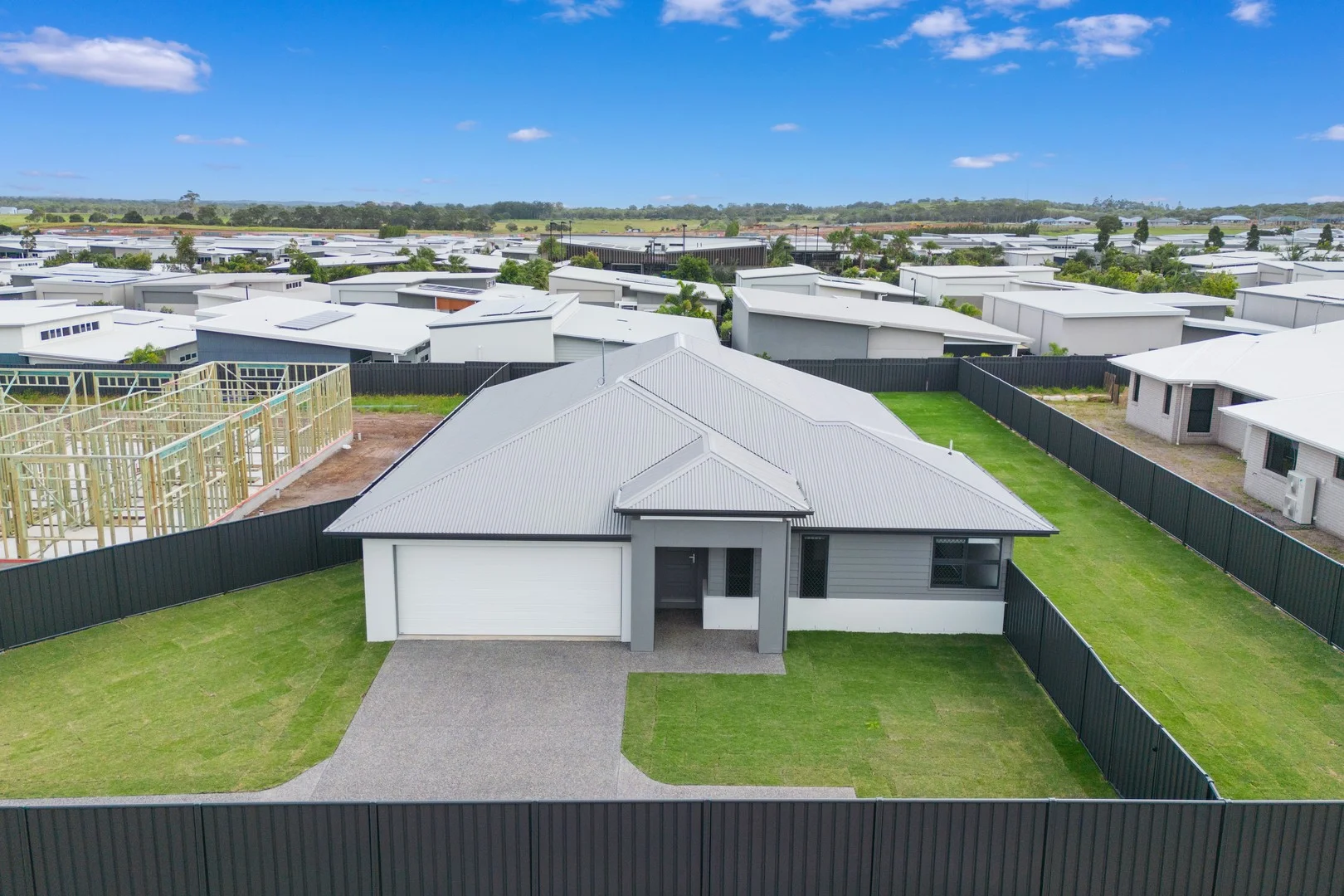 7 Woodruff Crescent, Nikenbah QLD 4655