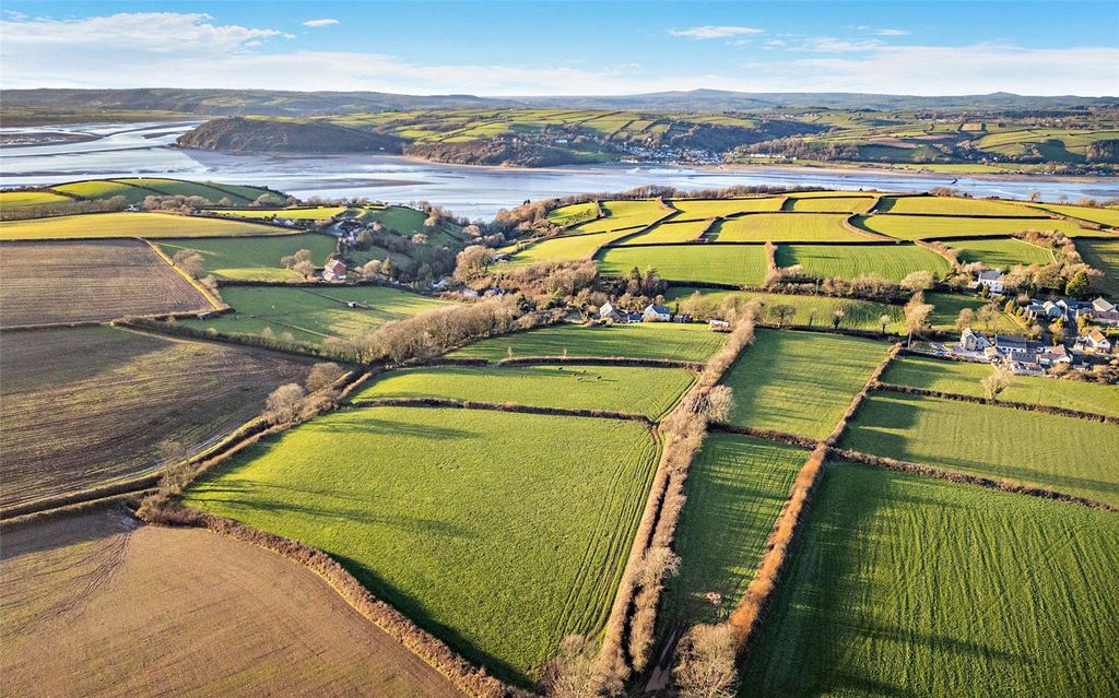 Additional image 55 of 6 bed detached house for saleBroadlay, Ferryside, Carmarthenshire SA17