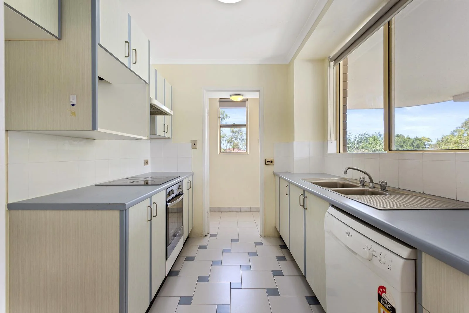 Additional image 4 of 15/1-9 Gray Street, Sutherland NSW 2232