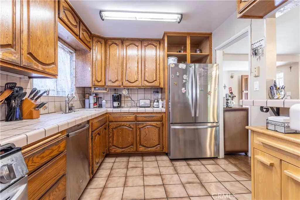 Additional image 37 of 10118 Telfair Ave, Pacoima, CA 91331