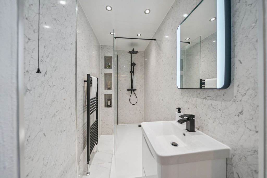 Additional image 14 of 2 bed flat for sale2/1, 12 William Street, Helensburgh G84