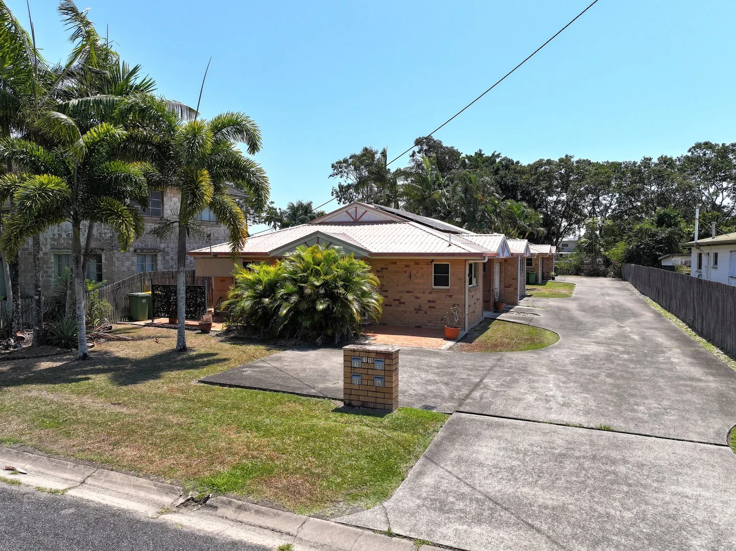 1/12 East St, Sarina QLD 4737