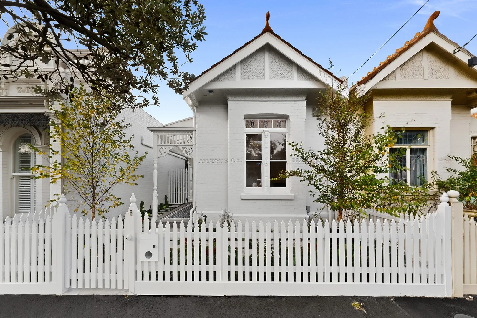 8 Longmore Street Street, St Kilda West VIC 3182
