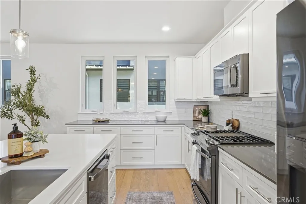 Additional image 14 of 2460 Victoria Ave Unit 104, San Luis Obispo, CA 93401