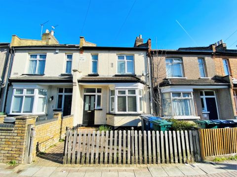 Oakleigh Road North, Whetstone N20