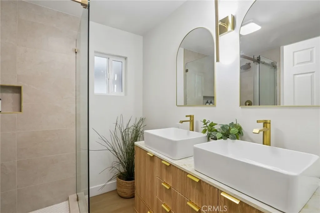 Additional image 44 of 3961 Rockwood St, Los Angeles, CA 90063