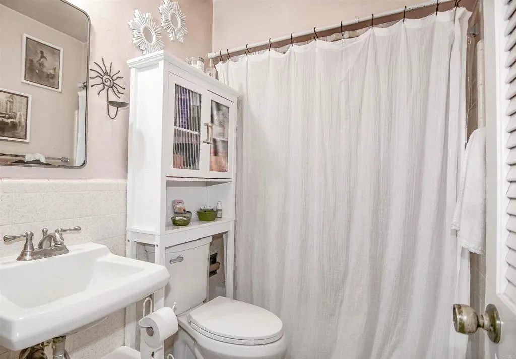 Additional image 46 of 710 Eucalyptus Street, Oceanside, CA 92054