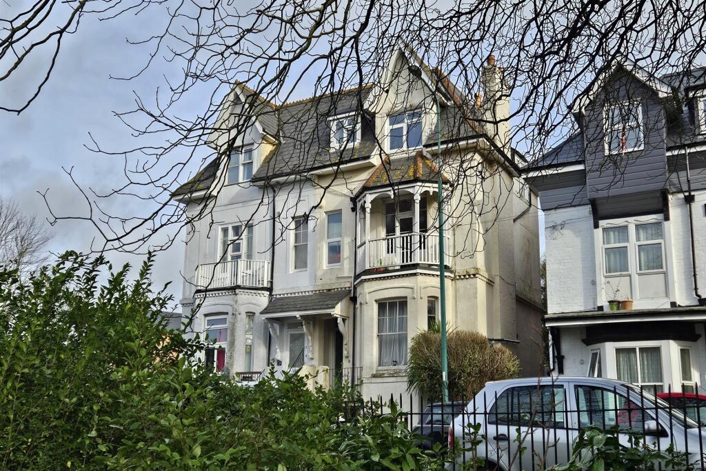 Bournemouth photo 2