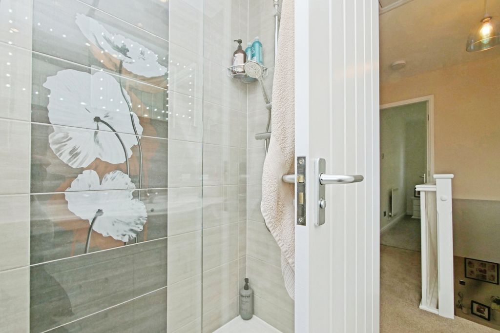 Additional image 11 of 3 bed detached house for saleHazelnut Grove, York YO30