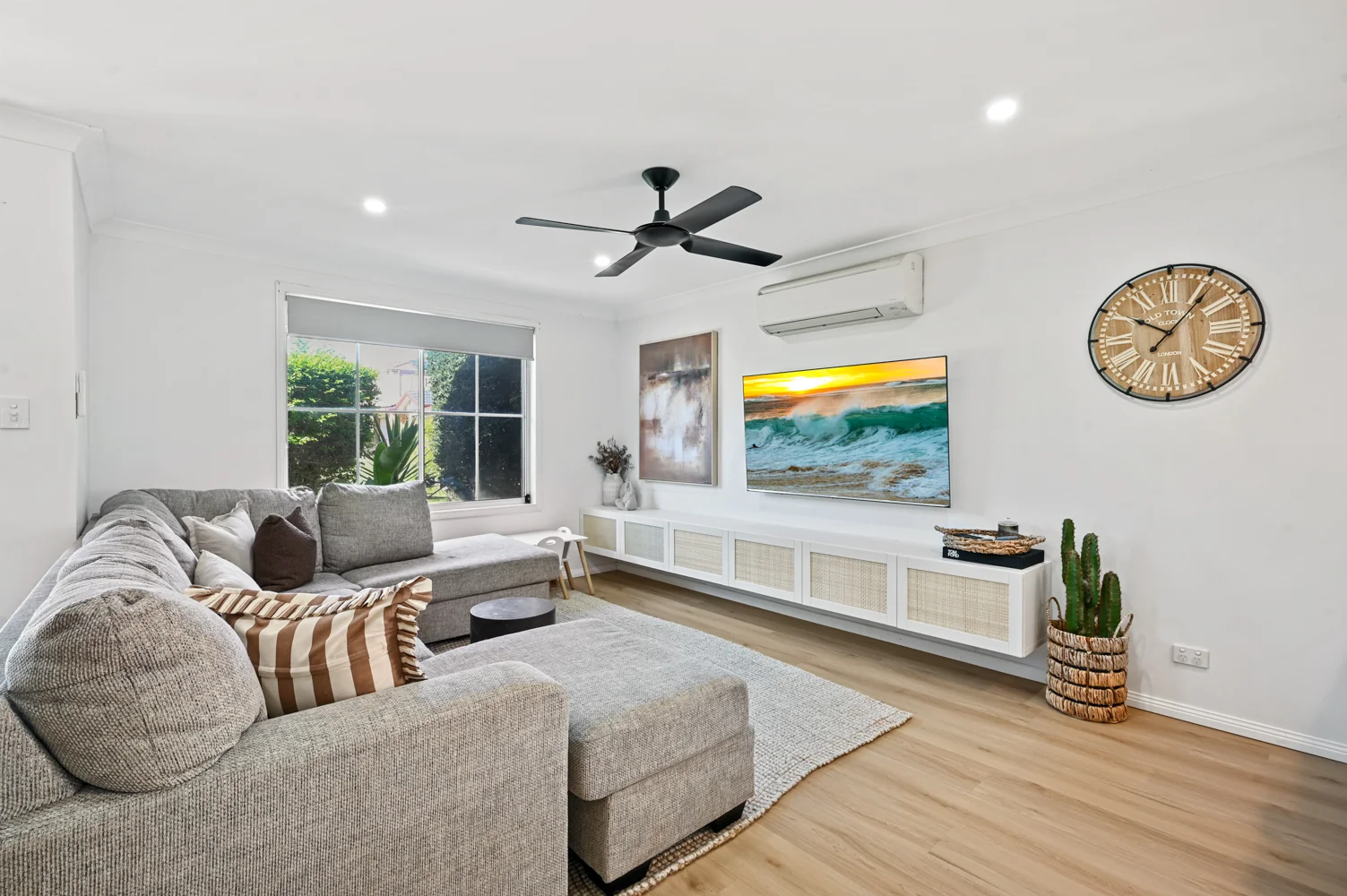 Additional image 3 of 2/87-89 Manorhouse Boulevard, Quakers Hill NSW 2763