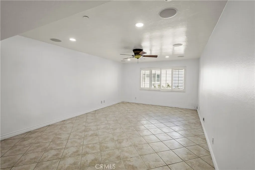 Additional image 41 of 2872 Coast Circle Unit 104, Huntington Beach, CA 92649