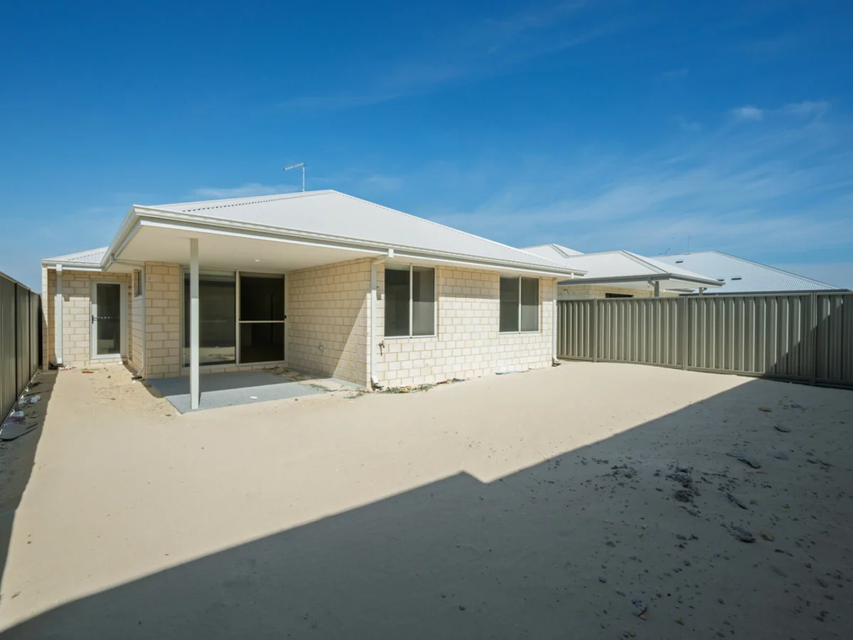 Additional image 23 of 34 Robbins Grove, Eglinton WA 6034