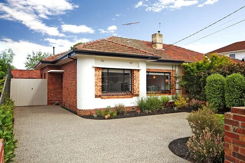 26 Newham Grove, Ormond VIC 3204