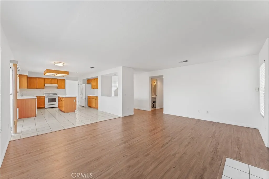 Additional image 18 of 6717 Teasdale St, Lancaster, CA 93536