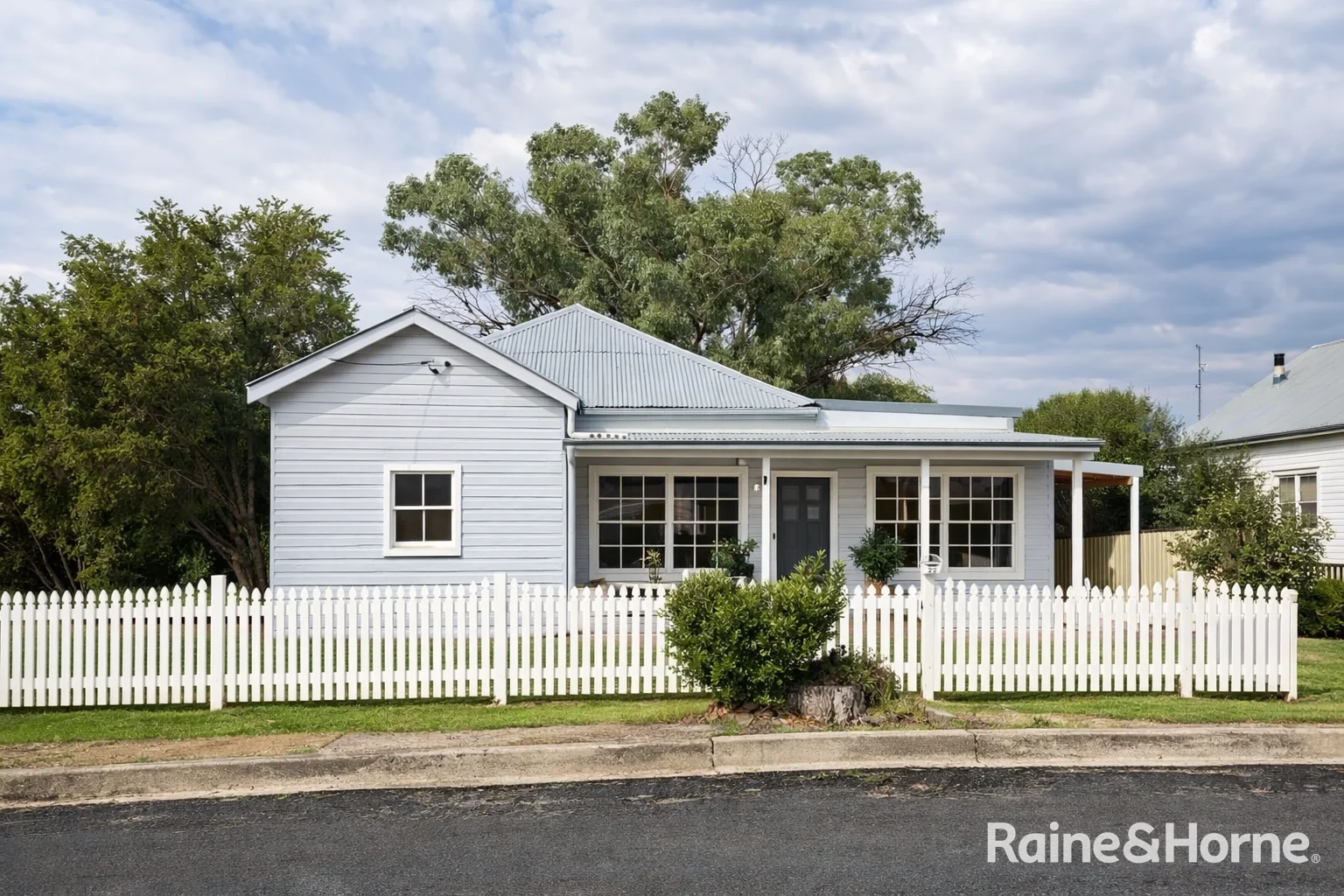 22 Goddard Street, Coolah NSW 2843