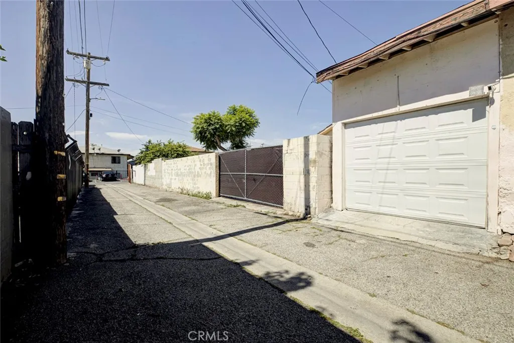 13158 Carl Street, Pacoima, CA 91331