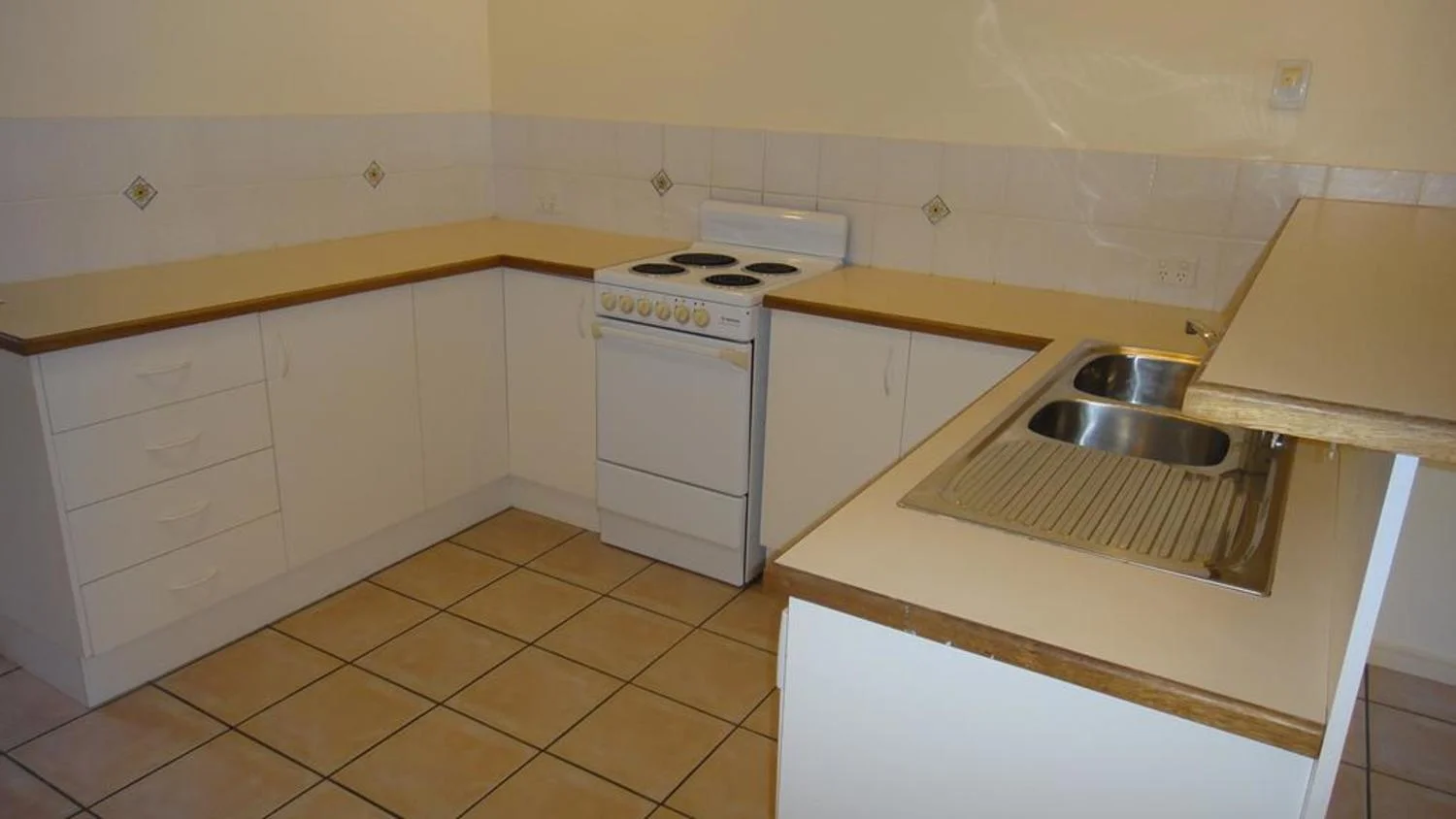 Additional image 3 of 9/35-37 Rutherford Street, Yorkeys Knob QLD 4878