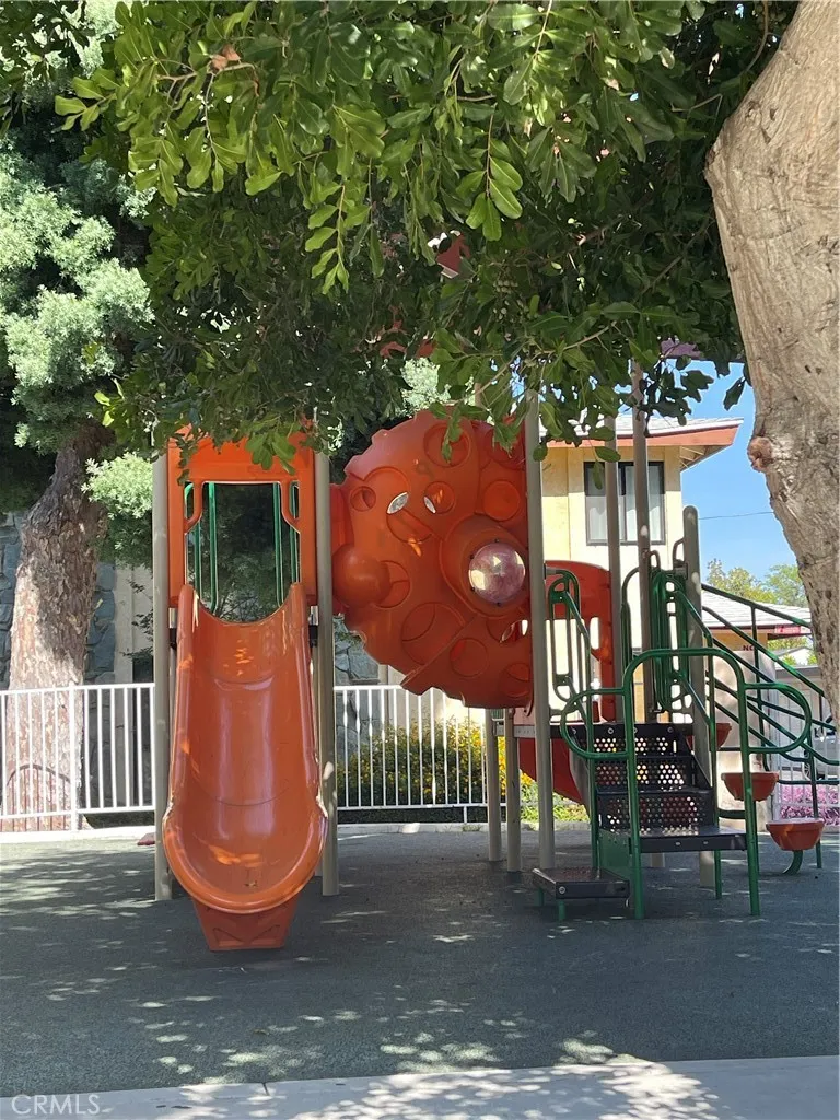 Additional image 67 of 8105 Canby Unit 4, Reseda, CA 91335