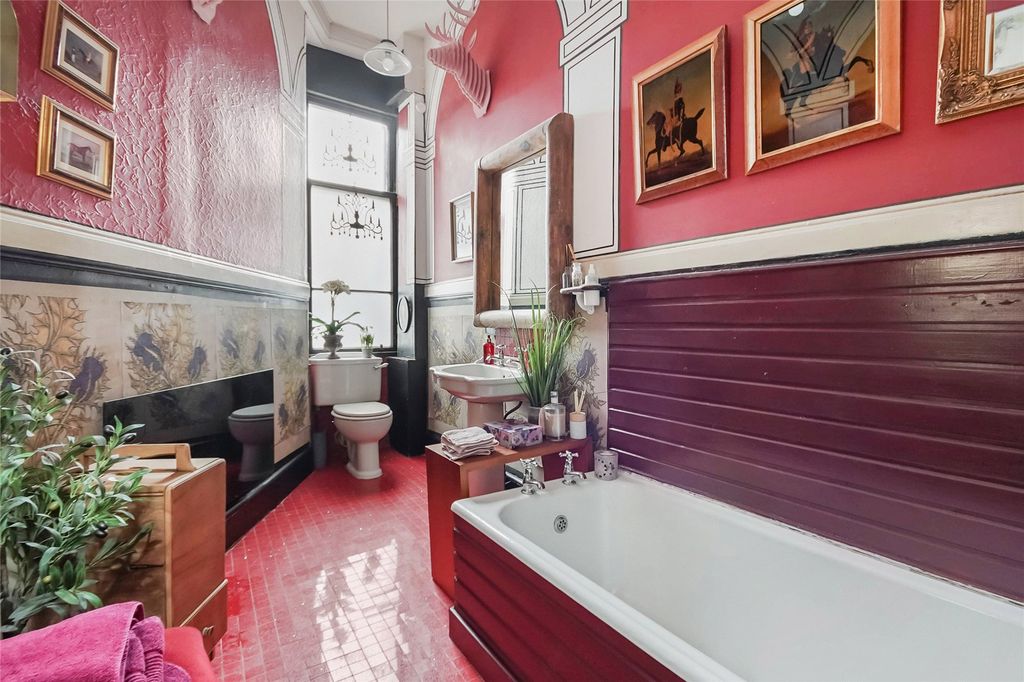 Additional image 18 of 4 bed flat for saleHighburgh Road, Dowanhill, Glasgow G12