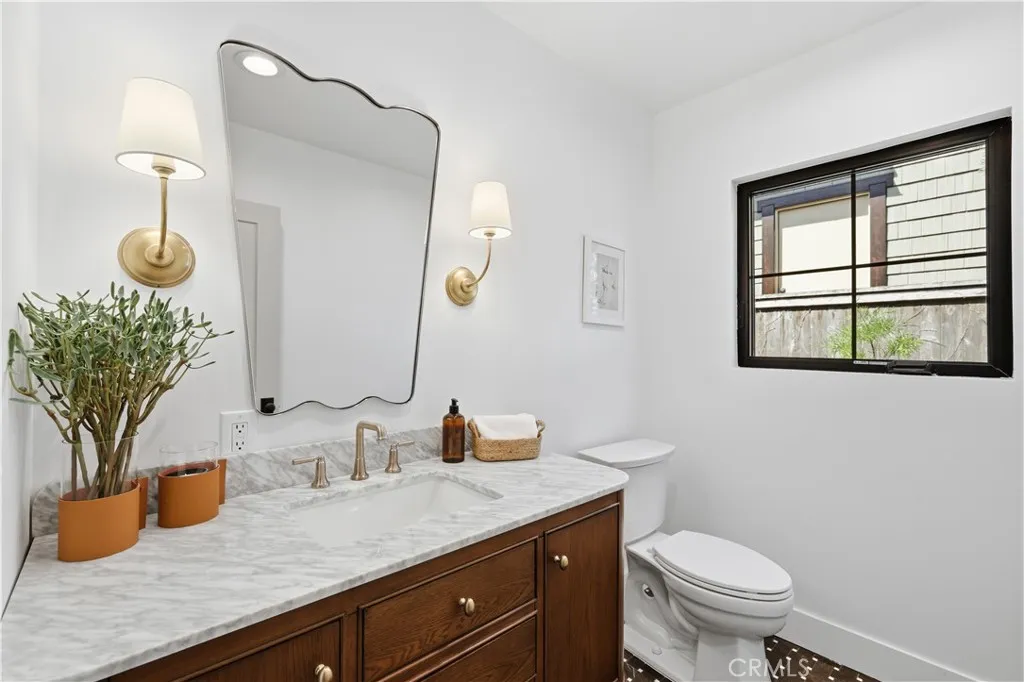 Additional image 19 of 865 10th Street, Manhattan Beach, CA 90266
