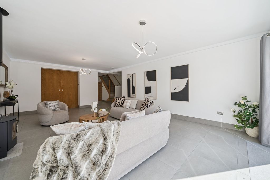 Additional image 4 of 5 bed detached house for saleStirling Drive, Bearsden G61