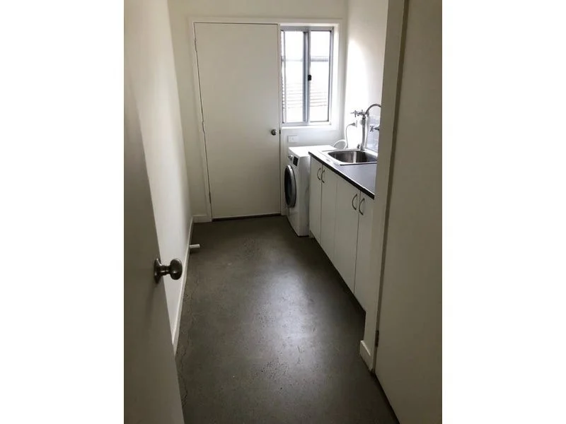 Additional image 7 of Room 4, 93 Fogarty Ave, Highton VIC 3216