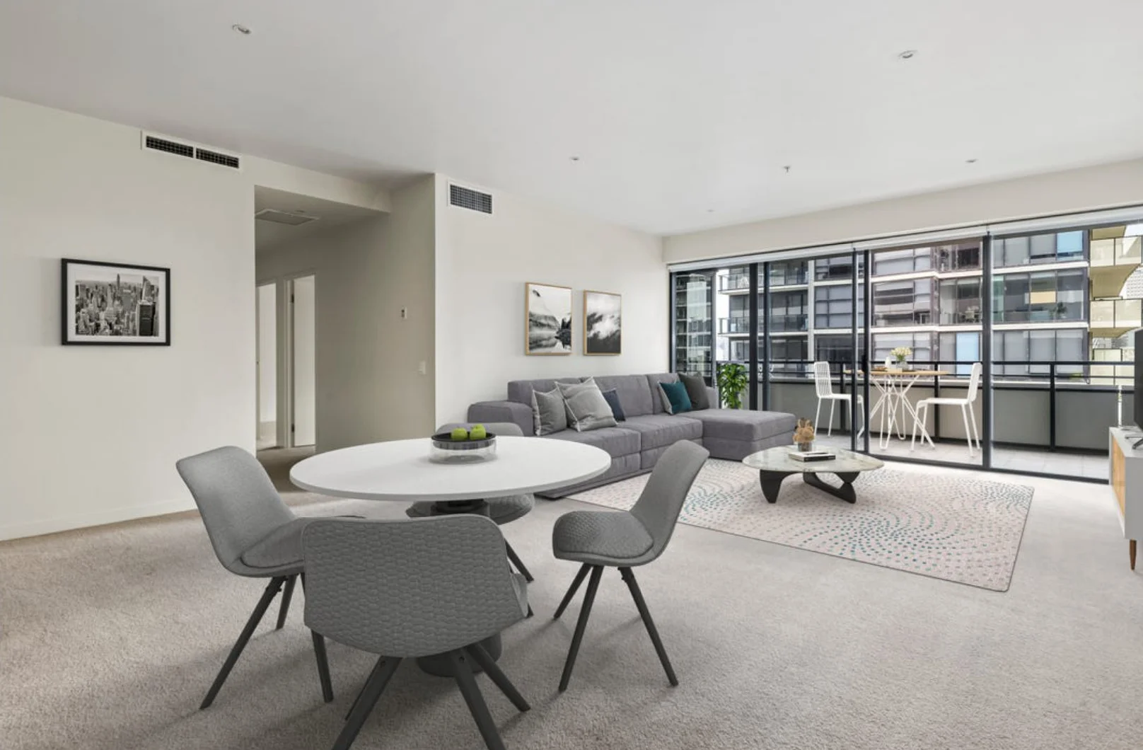 1703/80 Clarendon Street, Southbank VIC 3006