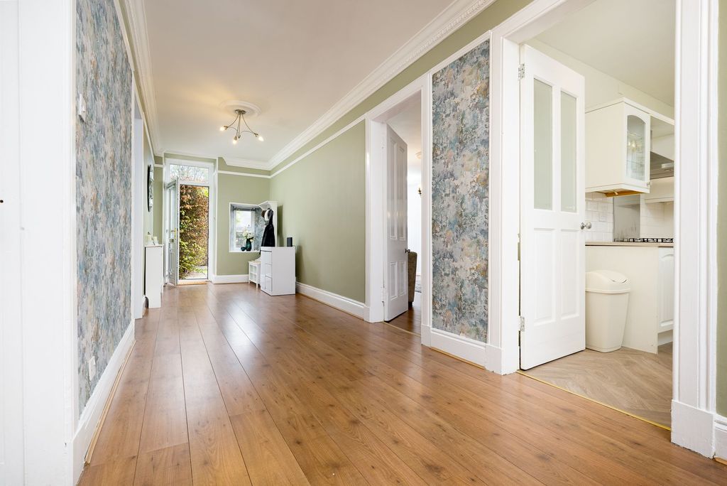 Additional image 12 of 3 bed flat for saleFinnart Street, Greenock PA16