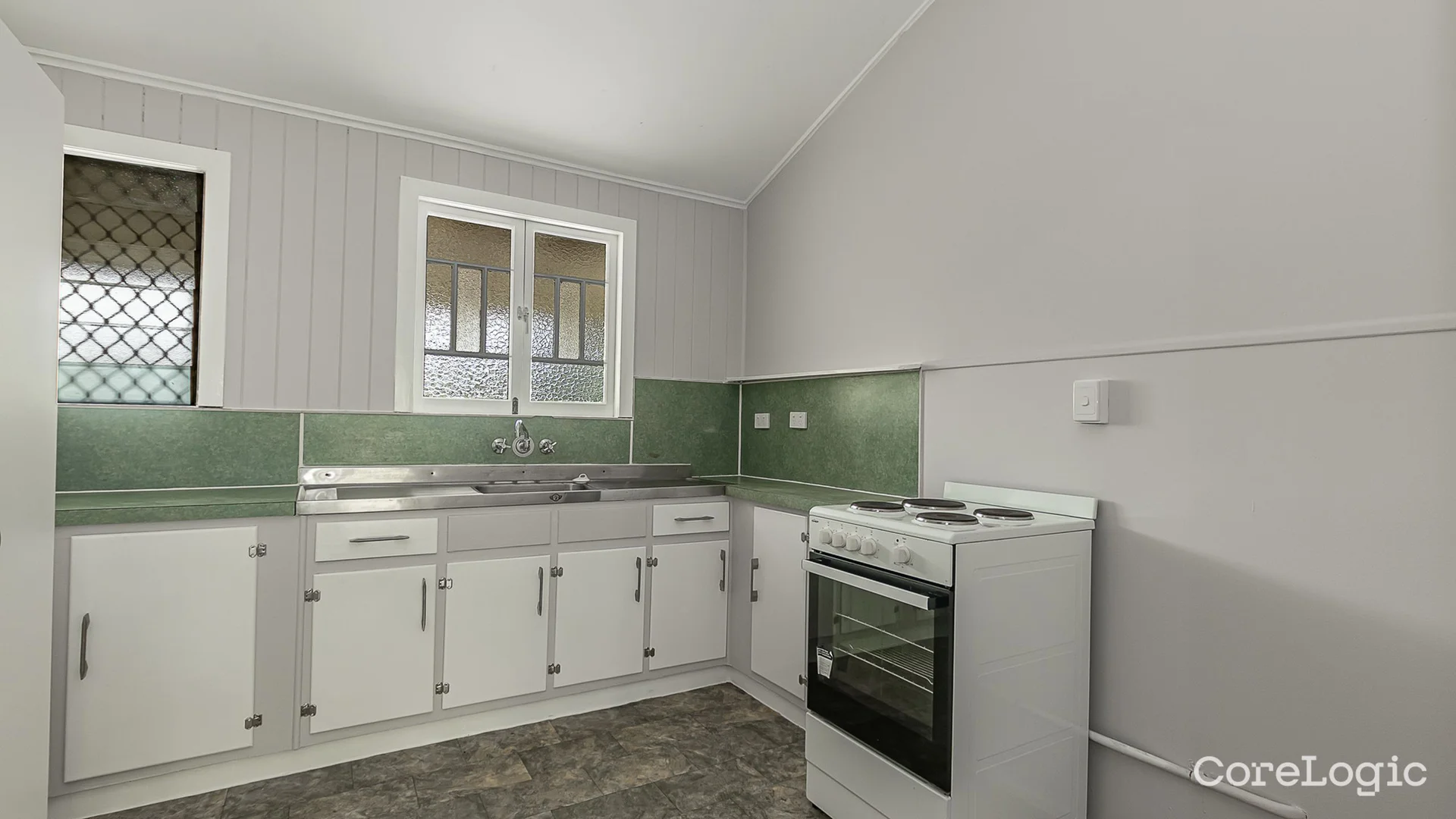 Additional image 3 of 3/135 Bundock Street, Belgian Gardens QLD 4810