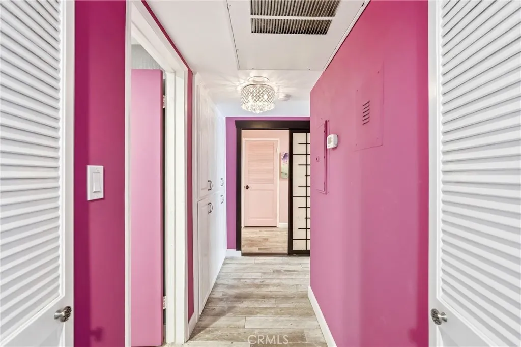 Additional image 13 of 4807 Woodley Avenue Unit 303, Encino, CA 91436