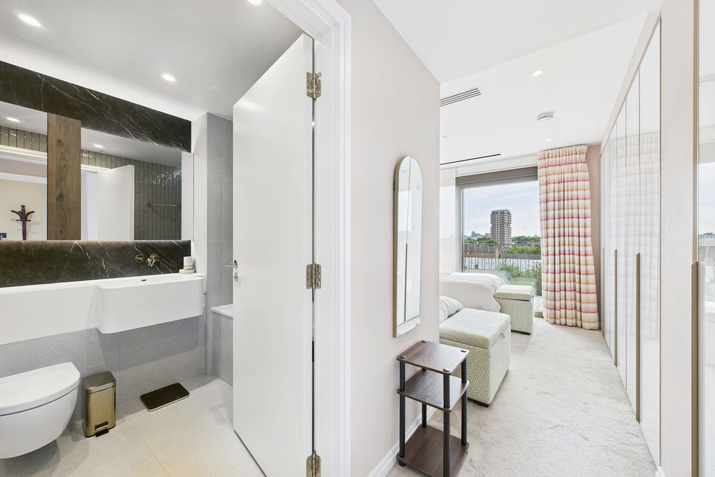 Additional image 7 of 4 bed flat for saleMichael Road, London SW6