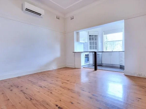 2/110 Lamrock Avenue, Bondi Beach NSW 2026