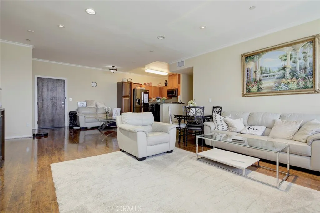Additional image 9 of 13941 Sherman Way Boulevard Unit 401, Van Nuys, CA 91405