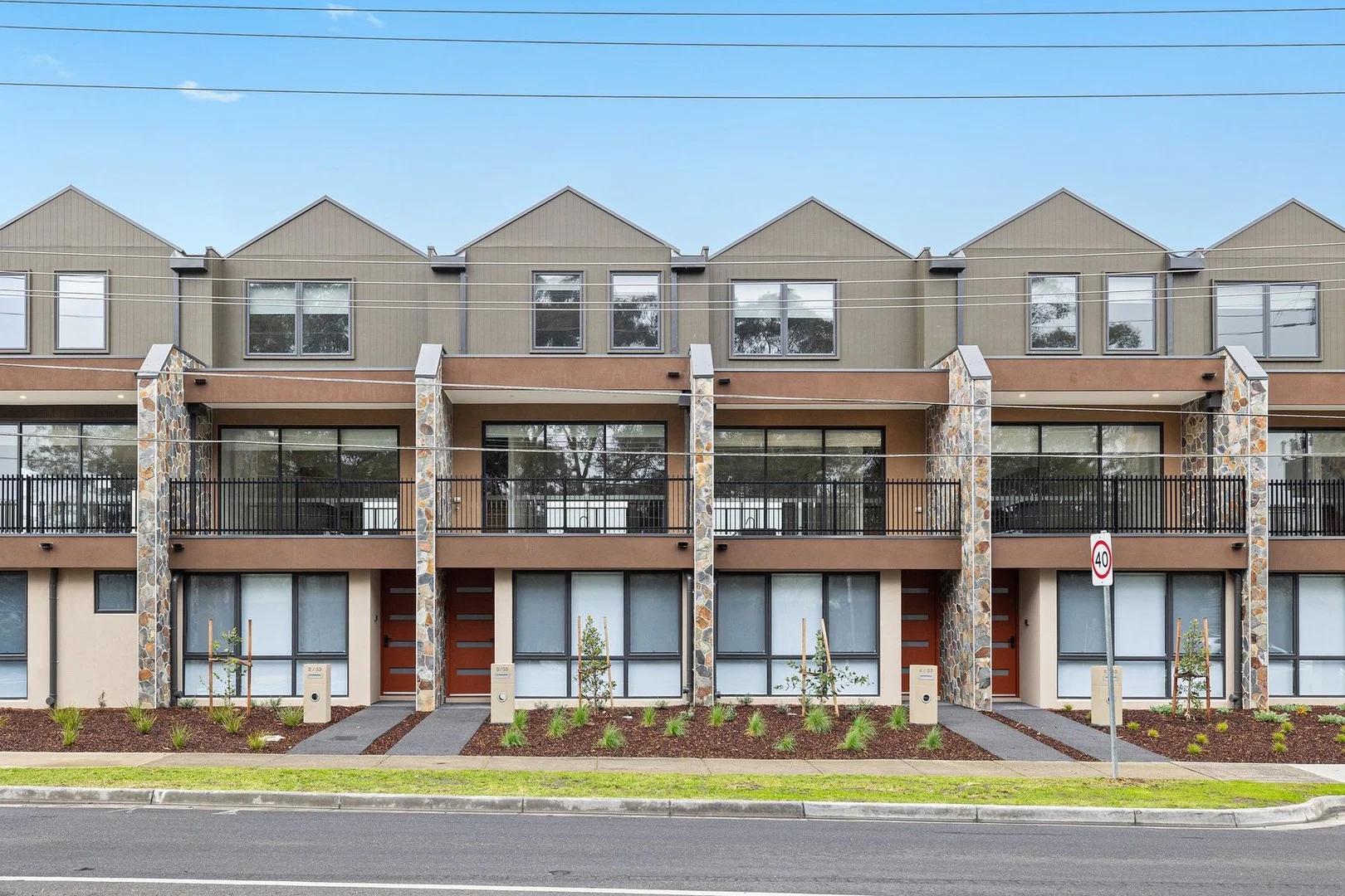 4/33 Arthur Street, Eltham VIC 3095