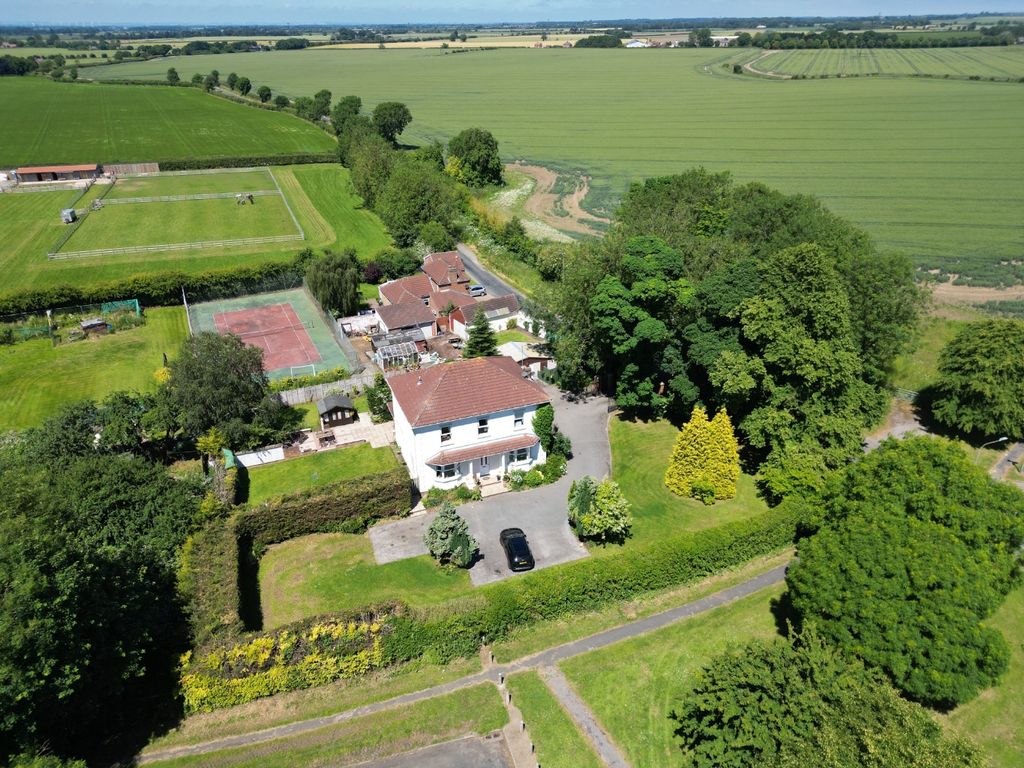 Additional image 17 of 4 bed detached house for saleGanstead Lane, Ganstead, Bilton, Hull HU11