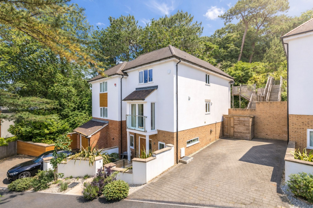 Cherry Close, Ashley Cross, Poole, BH14