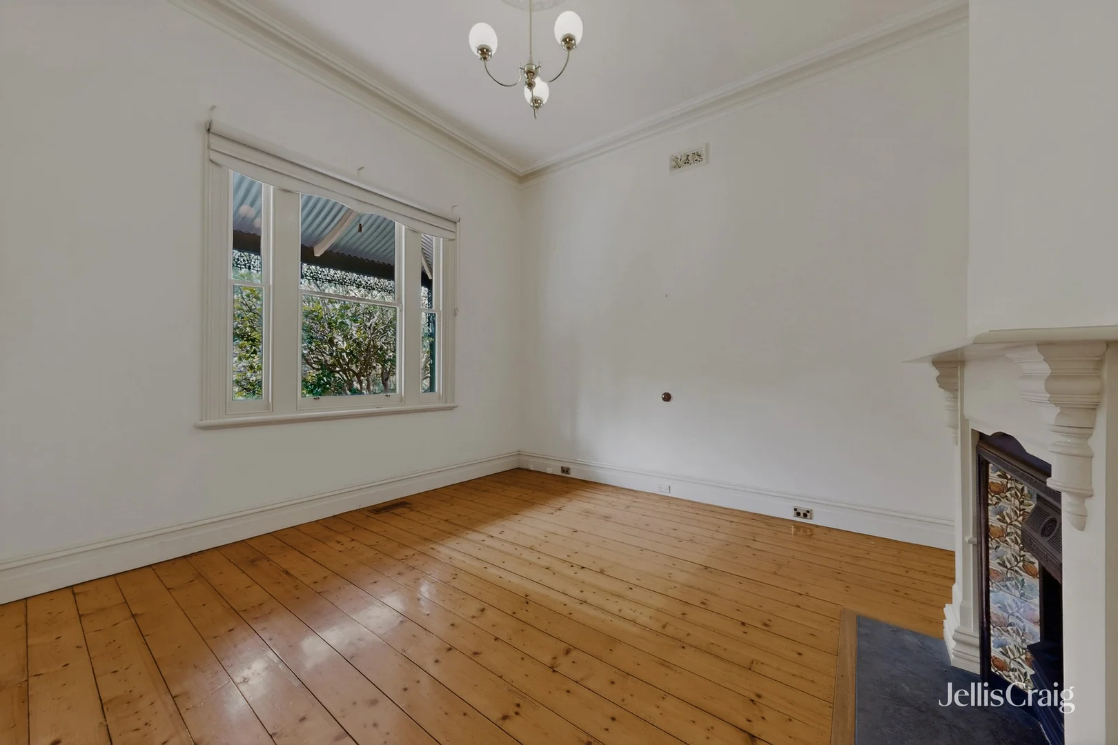 Additional image 4 of 13 Wolseley Close, Mont Albert VIC 3127