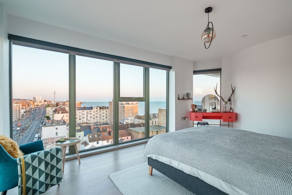 Additional image 15 of 3 bed flat for saleKingsway, Hove BN3