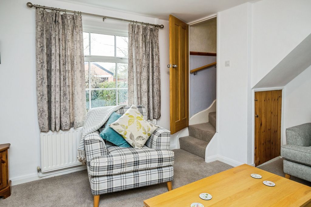 Additional image 5 of 3 bed semi-detached house for saleThe Nook, Chester CH2