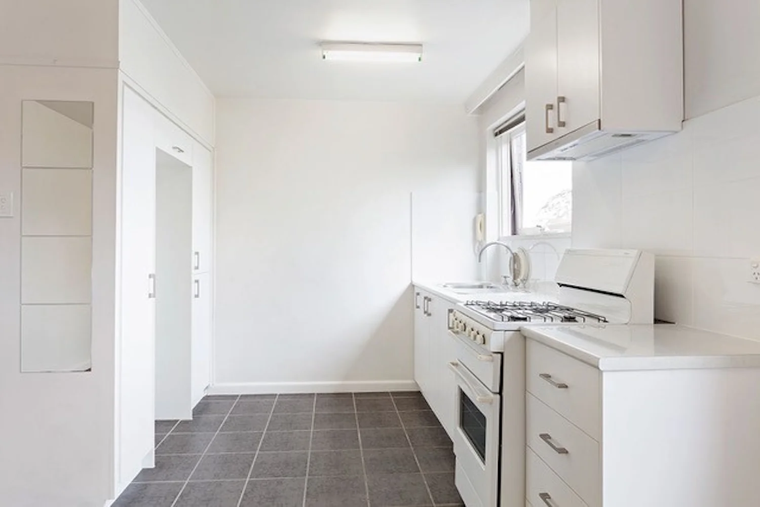 Additional image 4 of 9/37 Gurner St, St Kilda VIC 3182
