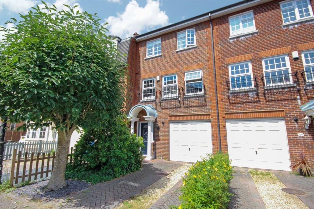 Ventry Close, BRANKSOME PARK, BH13