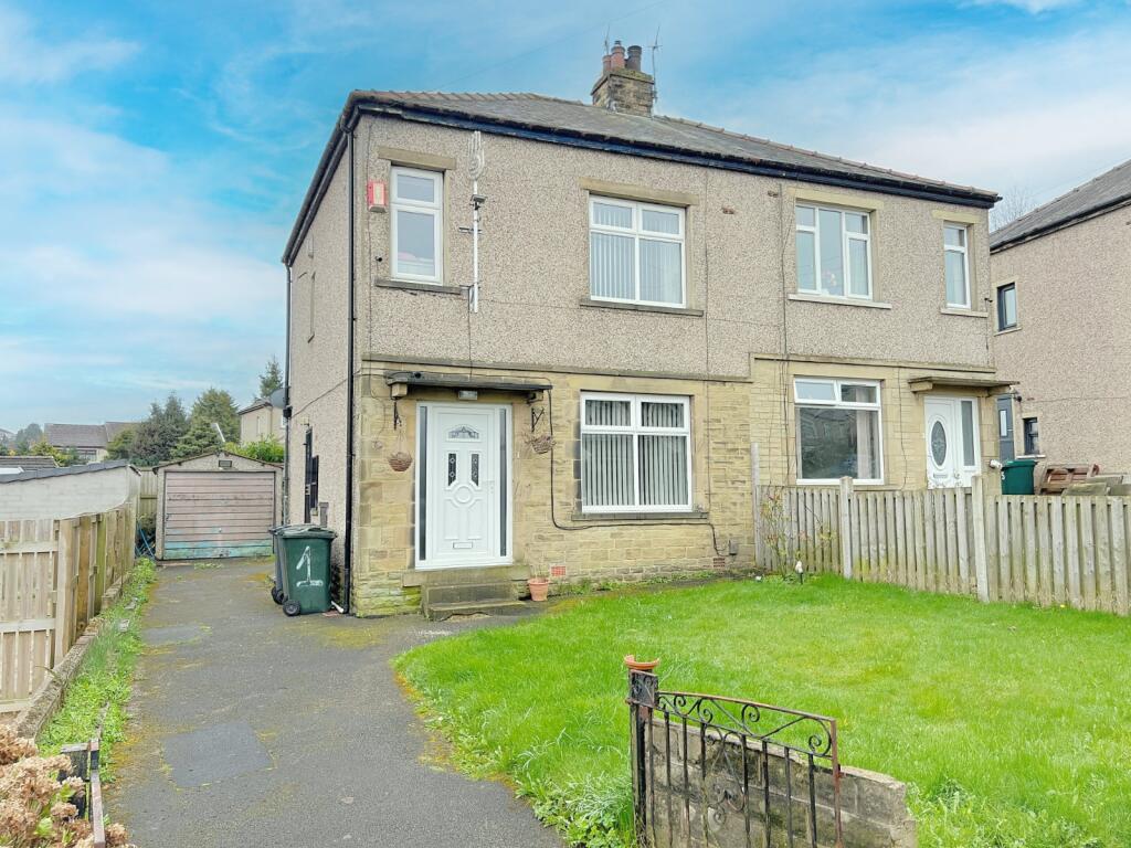 Thoresby Grove, Off Hollybank Road, Bradford, BD7
