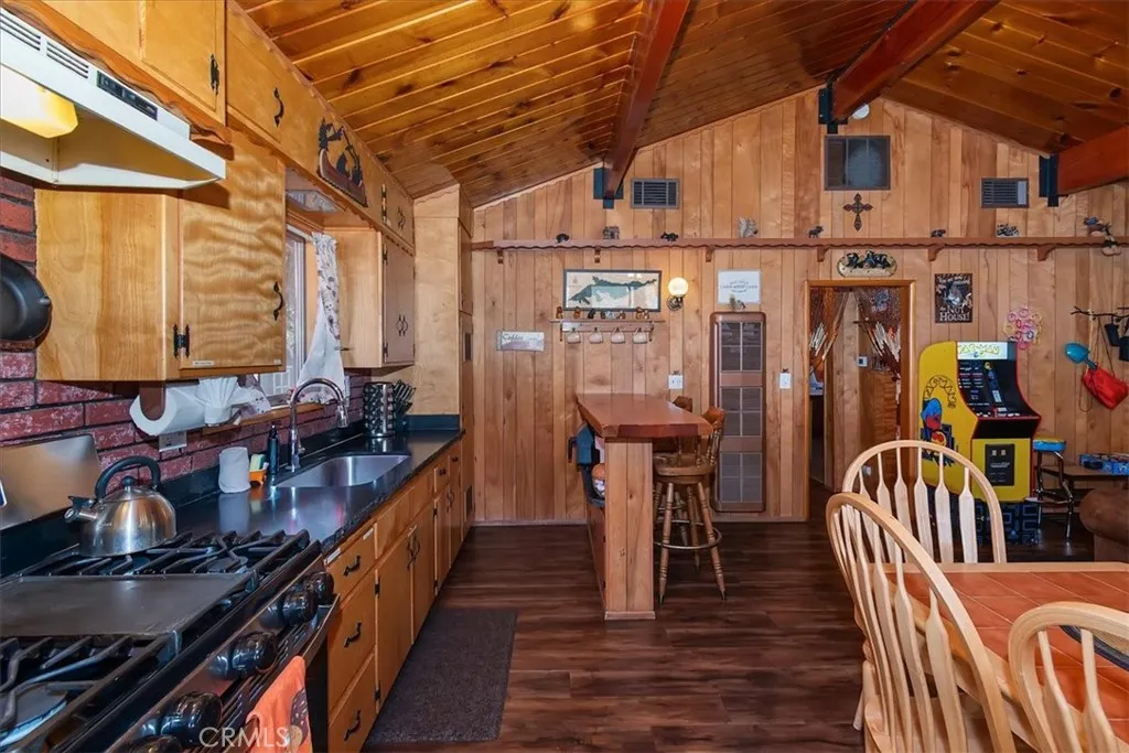 Additional image 17 of 42697 Cougar Rd, Big Bear Lake, CA 92315