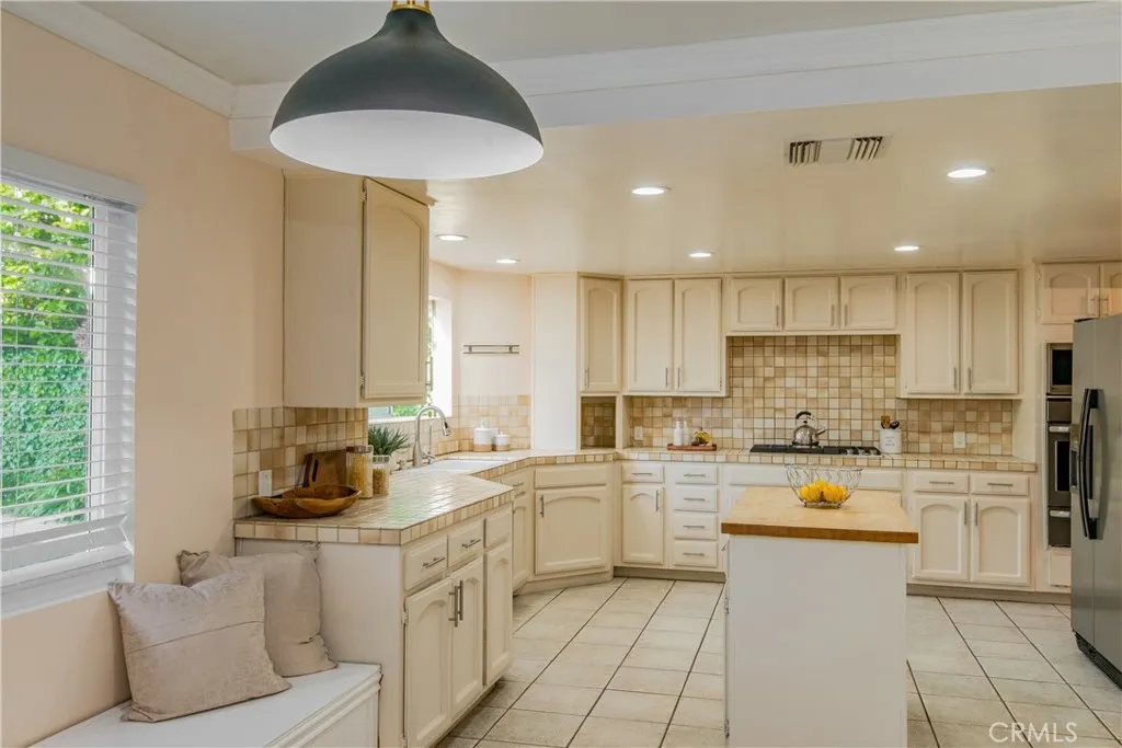 Additional image 43 of 20221 Baltar St, Winnetka, CA 91306