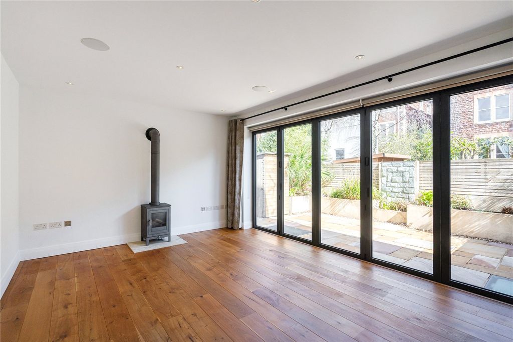Additional image 3 of 4 bed semi-detached house for salePembroke Vale, Clifton, Bristol BS8