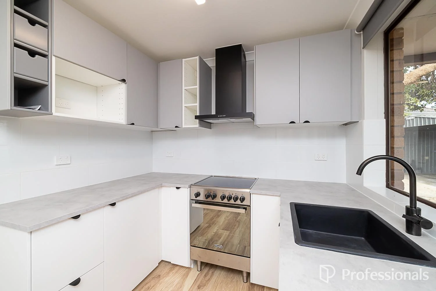 Additional image 11 of 5 Becket Court, Camillo WA 6111