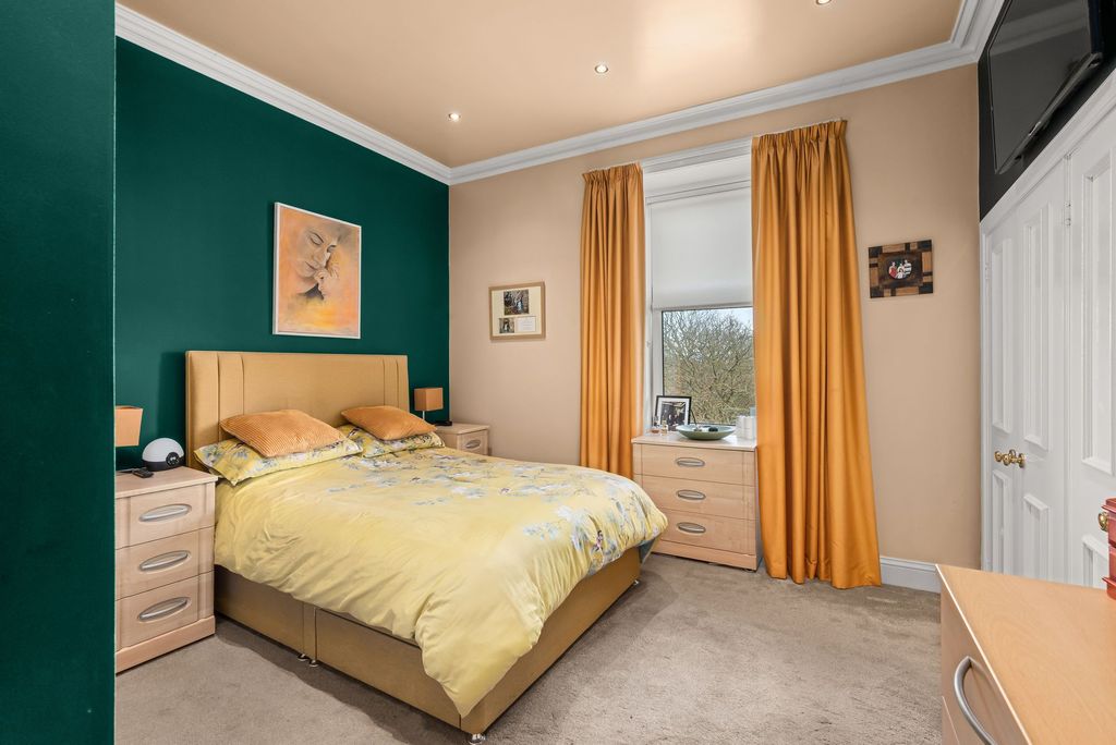 Additional image 13 of 4 bed flat for saleFlat 4 Bruce Court, Links Parade, Carnoustie DD7