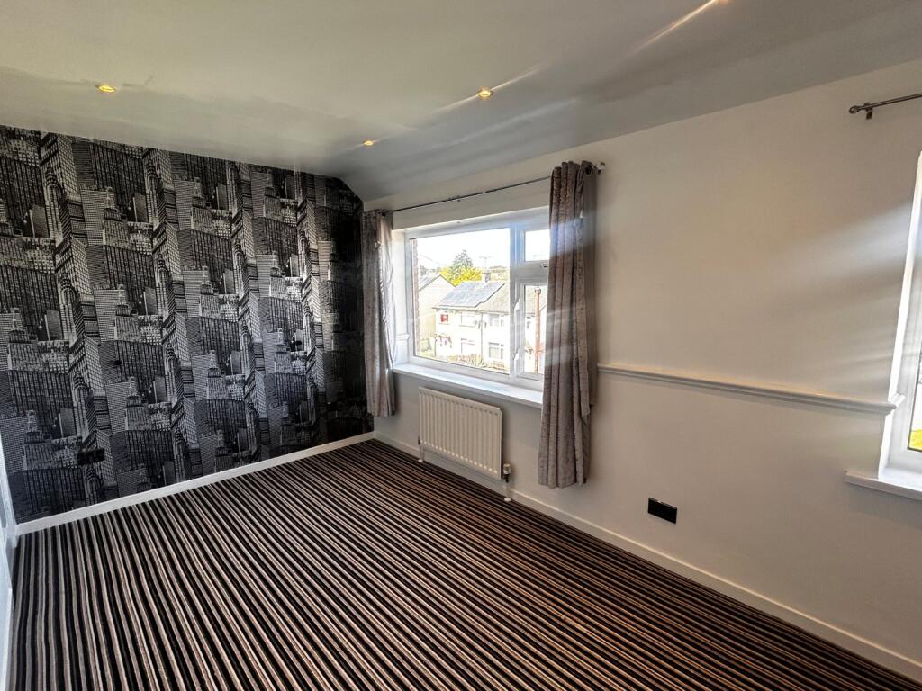 Additional image 9 of Englefield Crescent, Holmewood, Bradford, West Yorkshire, BD4